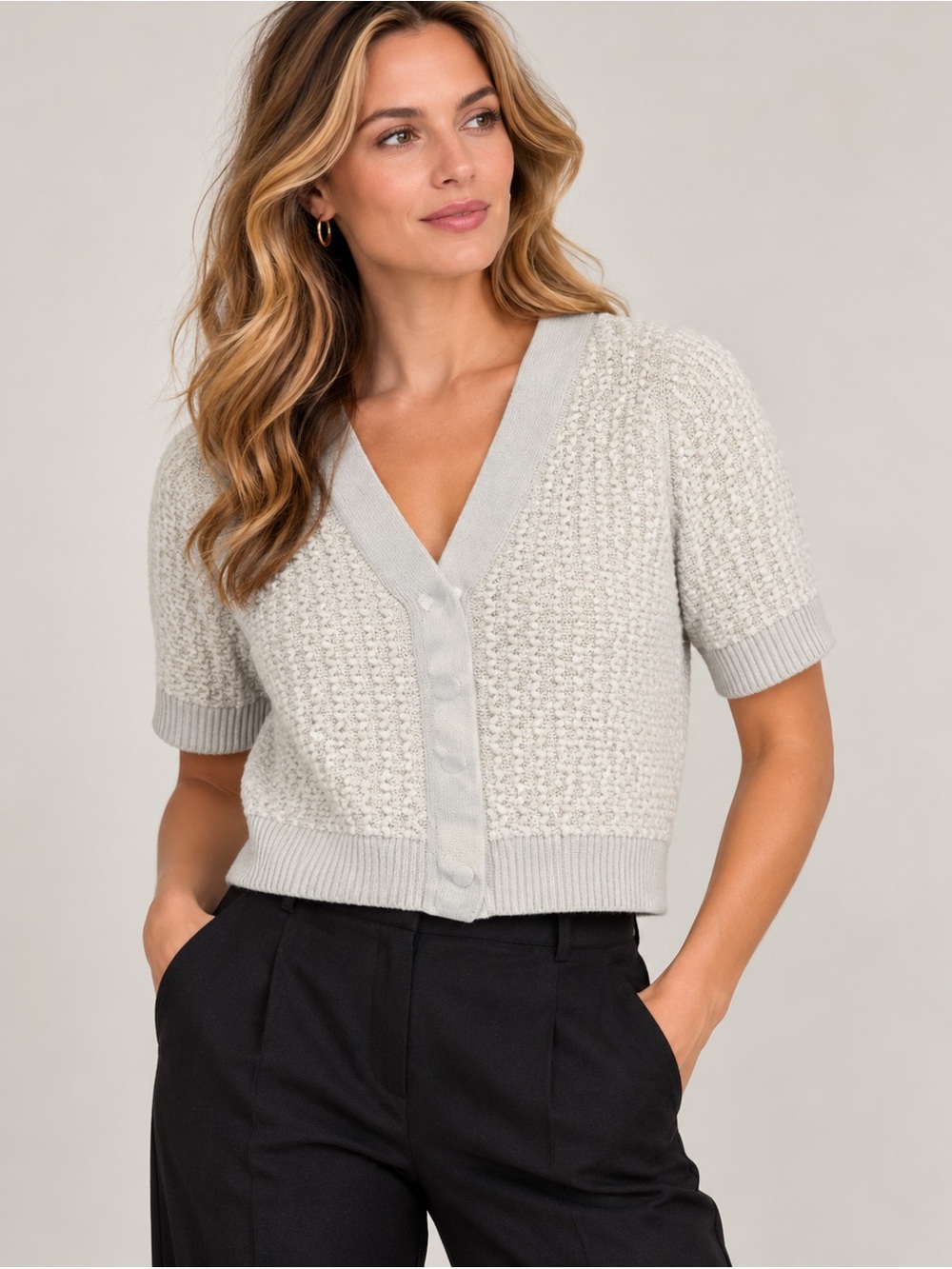 St. John Wool Blend Textured Knit Cropped Cardigan Snap Close Size L